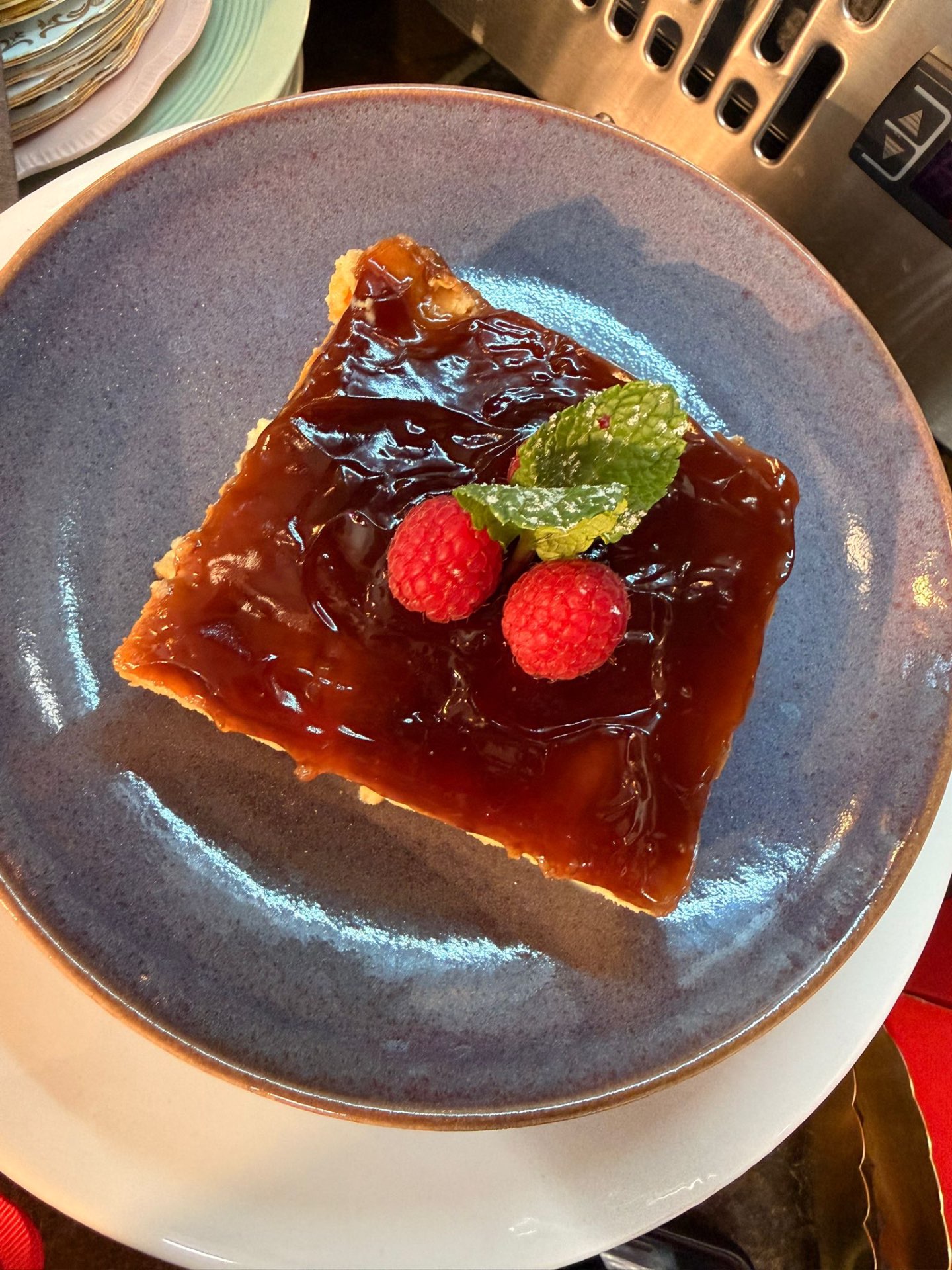Salted caramel tart